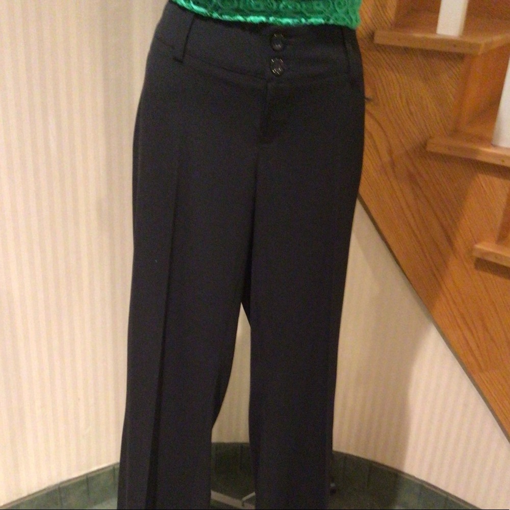 NWOT black light weight dress pants